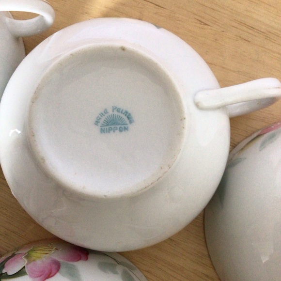 Vintage Hand Painted Cups and Saucers - 8 Sets - Picture 12 of 12